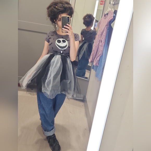 🤎 Meet your Posher, Megan :) - Picture 11 of 17